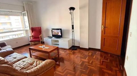 Foto 2 de Piso en venta en Calle Carlos Haya, 11, Castilla - Hermida, Santander