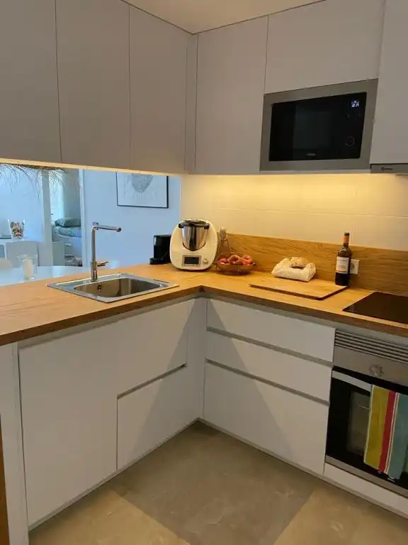 Cuina de Apartament de lloguer en Andratx amb Moblat, Balcó i Piscina comunitària