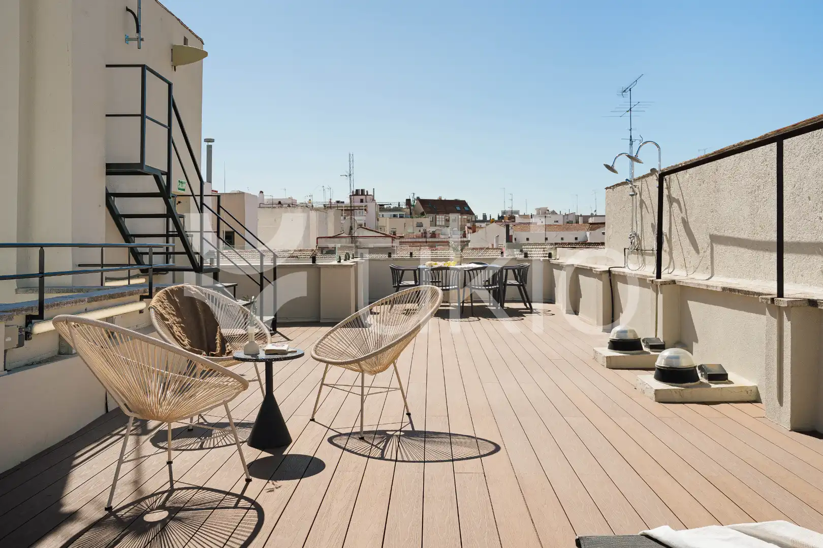 Terrasse von Wohnungen zur Miete in Madrid mit Klimaanlage, Heizung und Möbliert