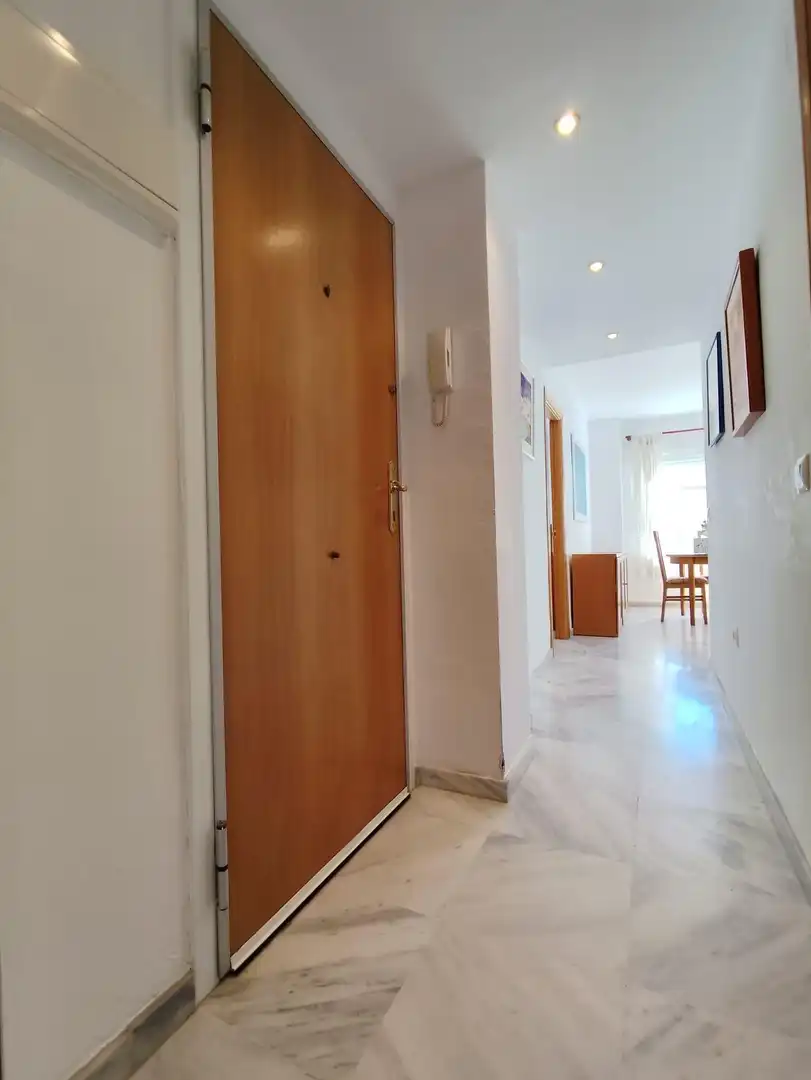 Piso en venta en Torremolinos con Aire acondicionado, Trastero y Amueblado