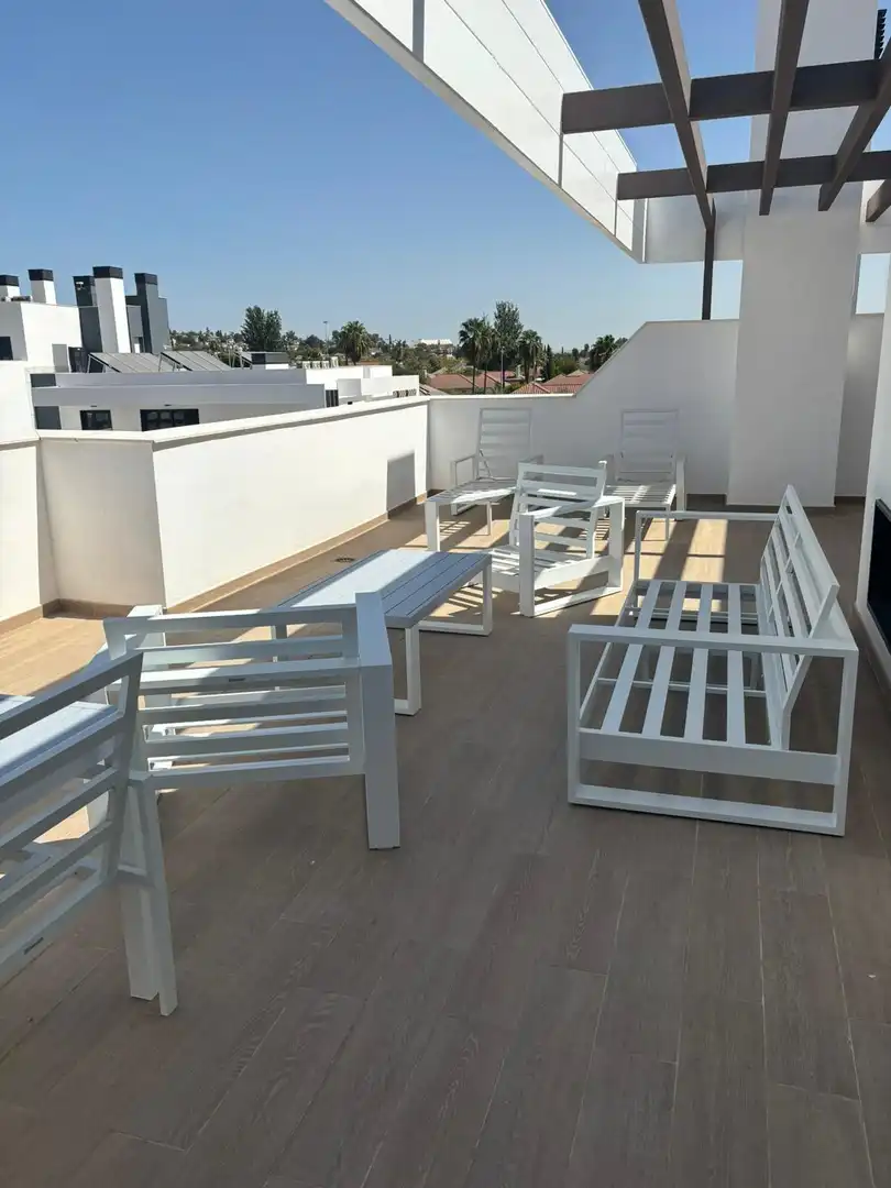 Terrace of Attic for rent in Córdoba  with Air Conditioner, Heating and Private garden