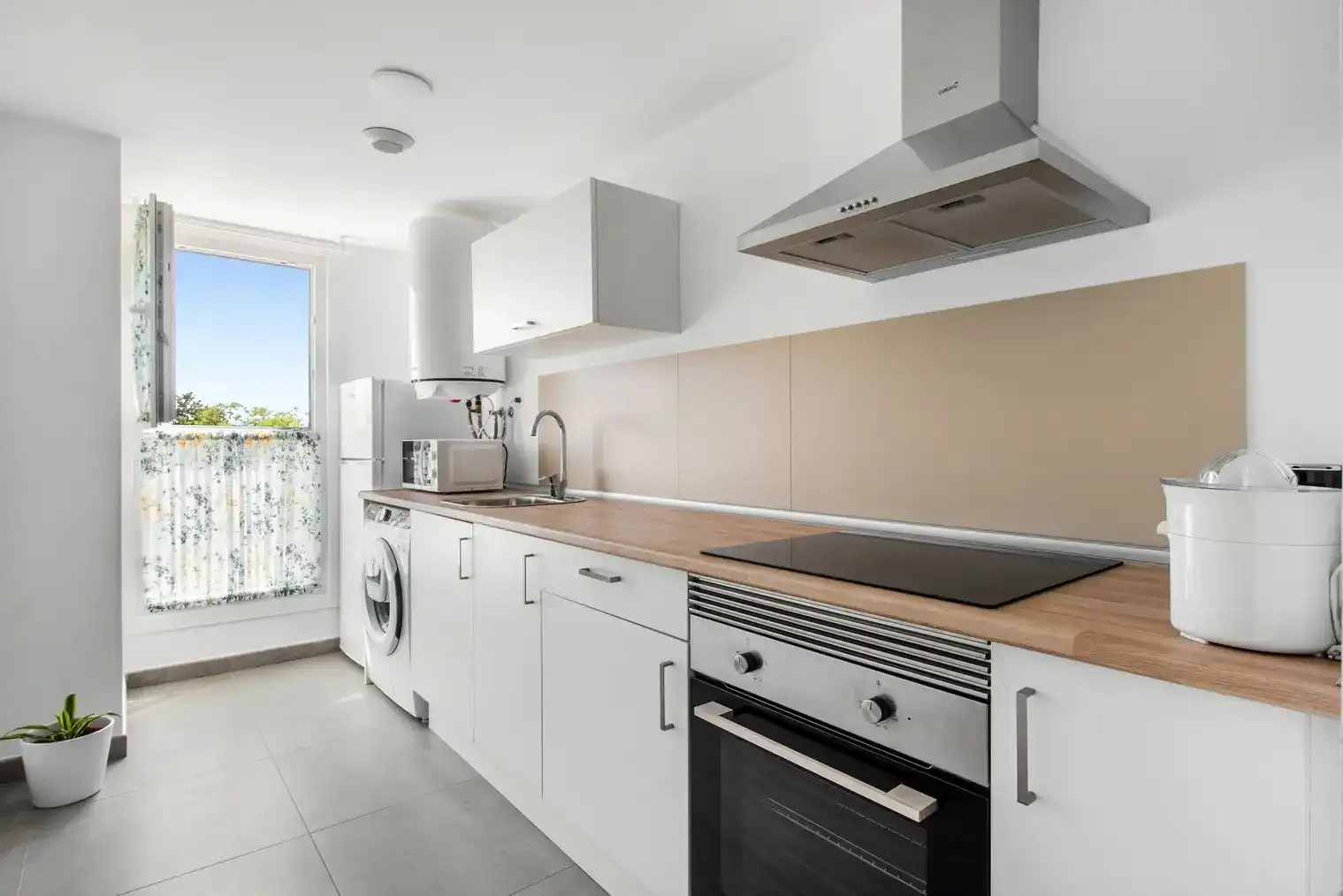 Apartament amb piscina de lloguer a Avenida Blasco Ibáñez, imagen 2