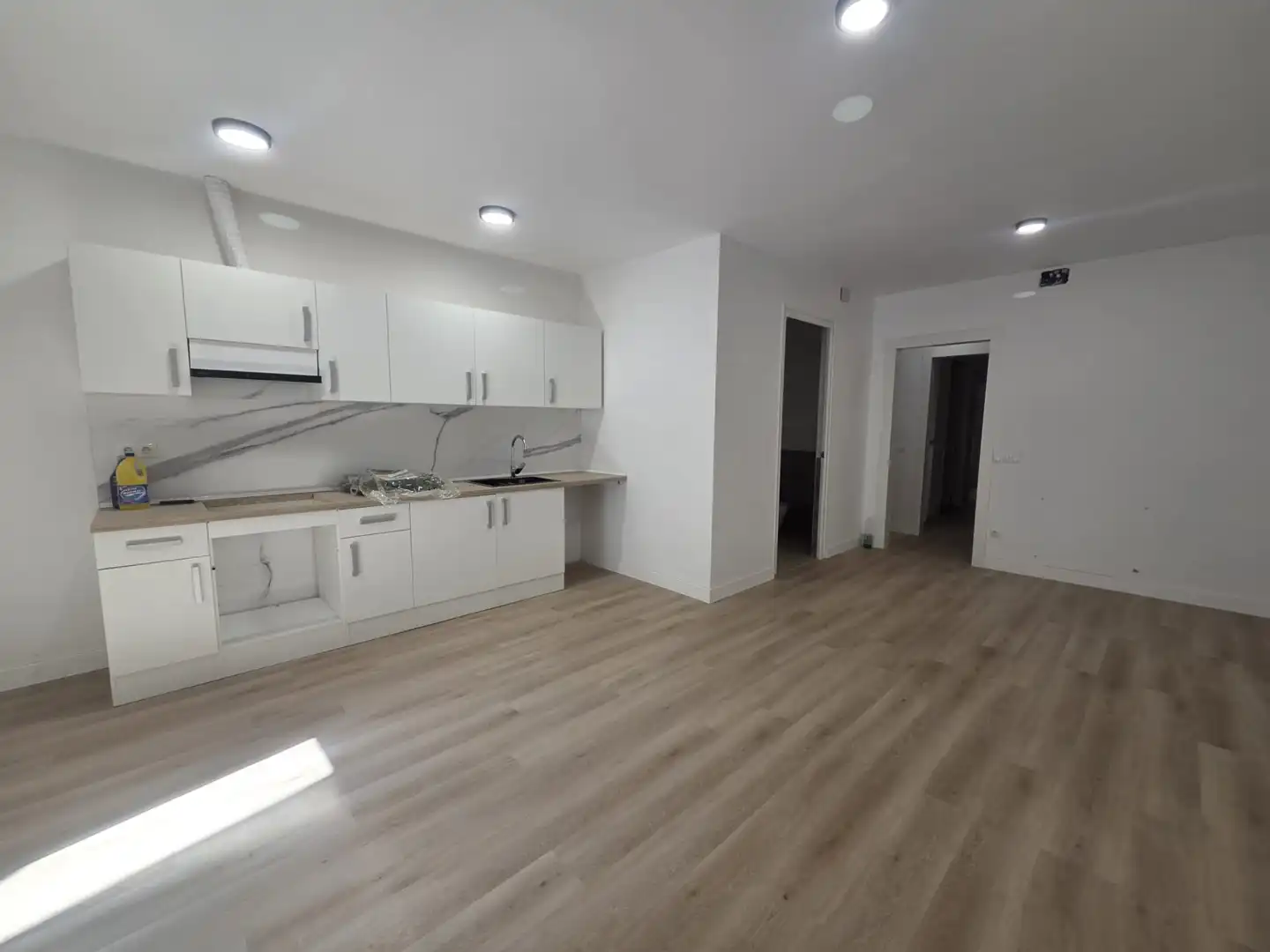 Wohnung zum Verkauf in COMTES D'URGELL, imagen 2