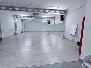 Local comercial en alquiler en Petrer