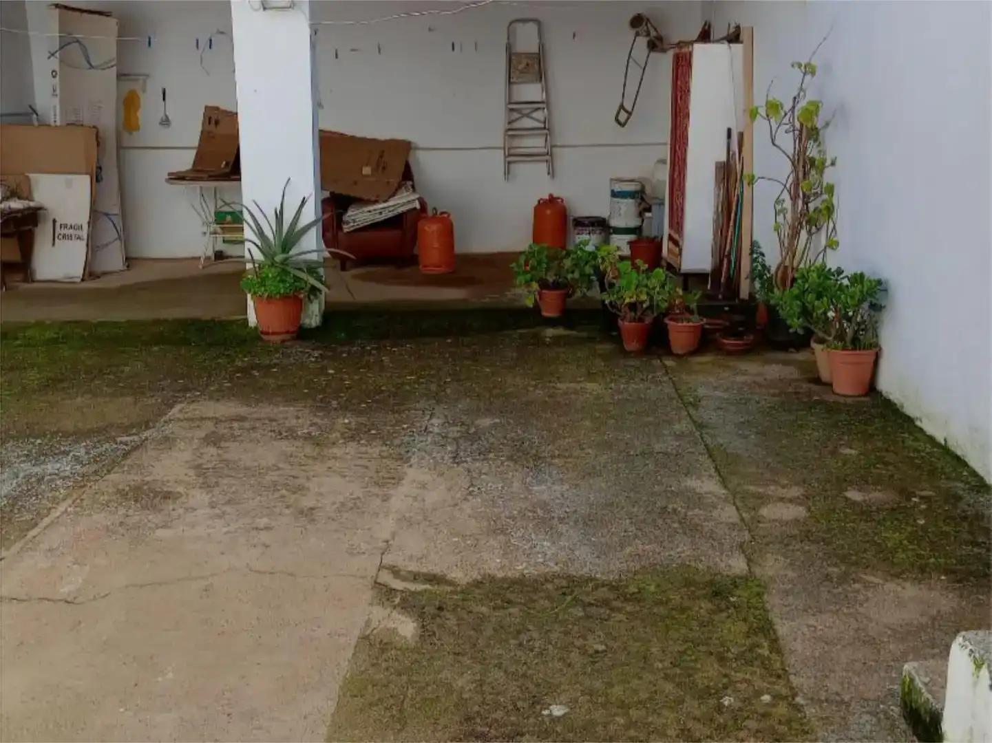 Jardí de Casa adosada en venda en Monterrubio de la Serena amb Jardí privat, Moblat i Forn
