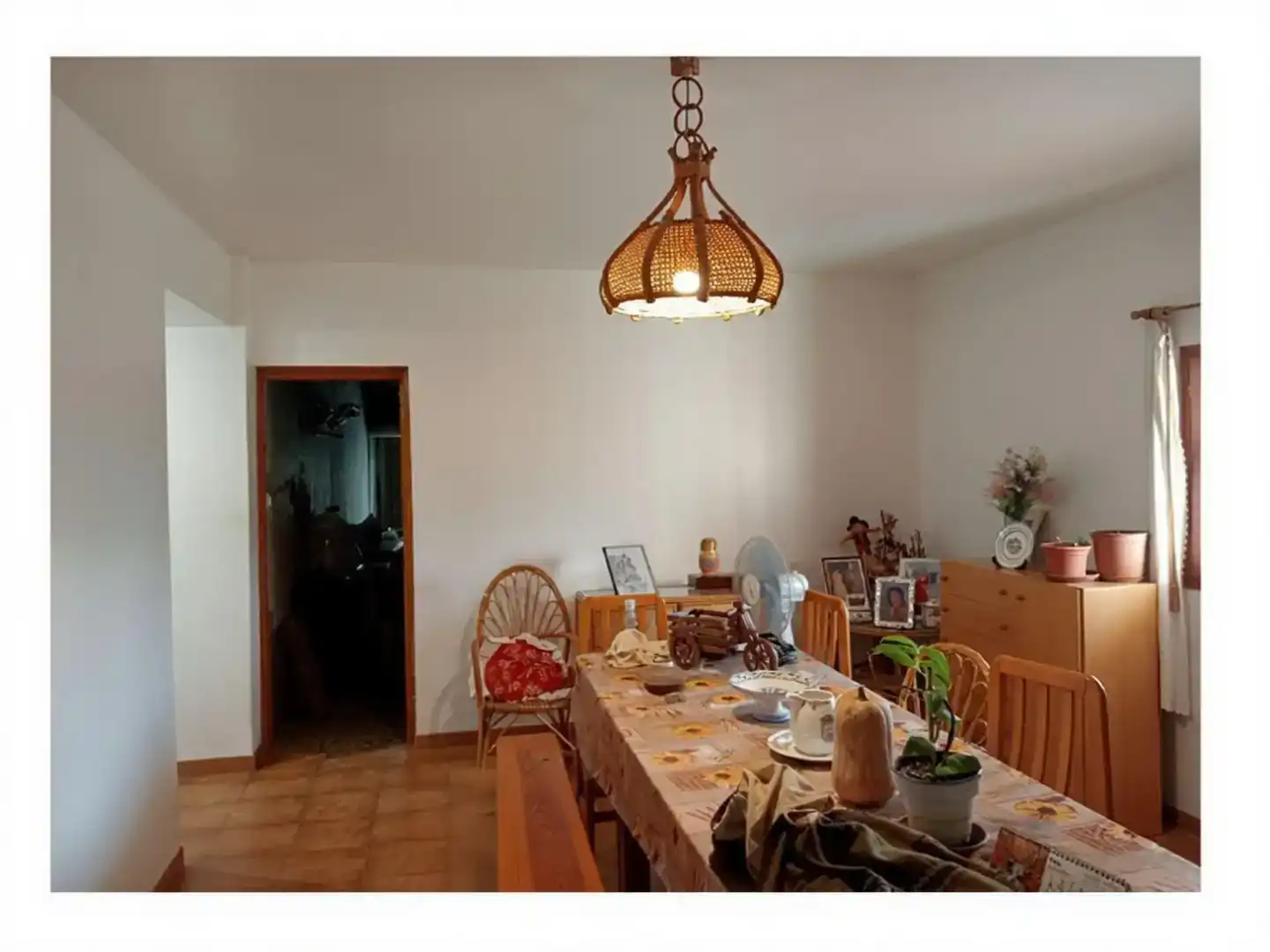 Comedor de Finca rústica en venta en Pastriz con Trastero, Amueblado y Balcón
