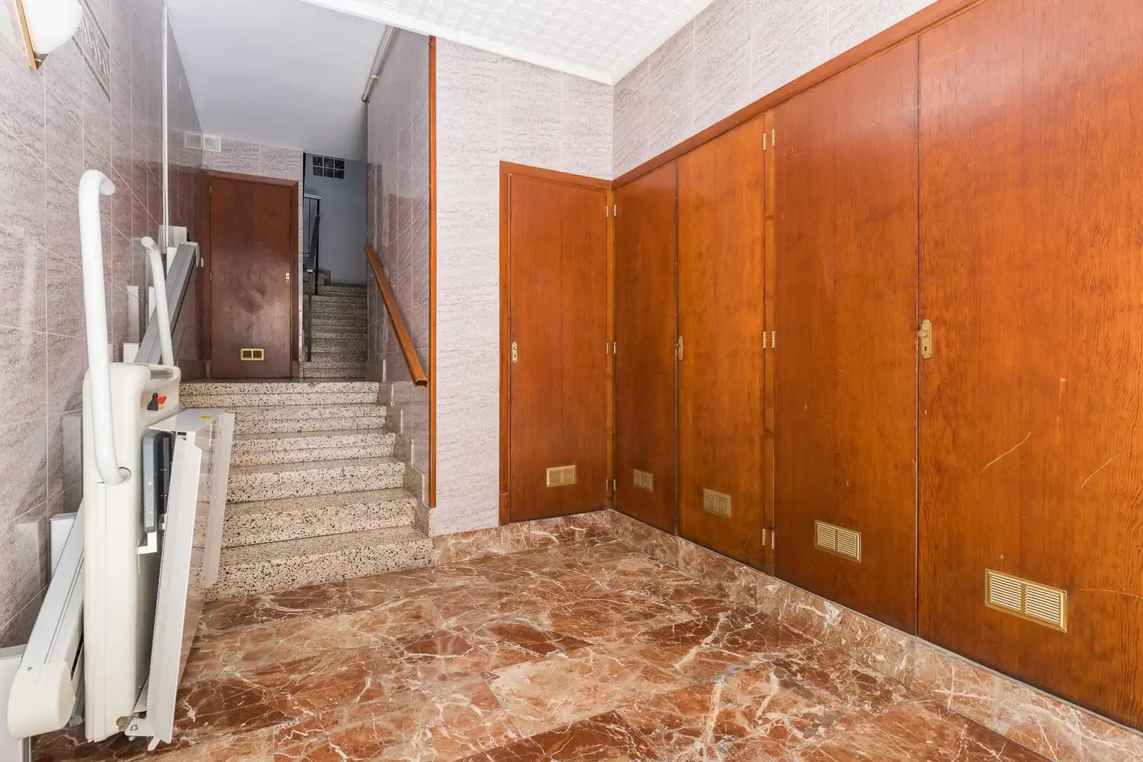 Piso con ascensor en alquiler en Llevant, imagen 25