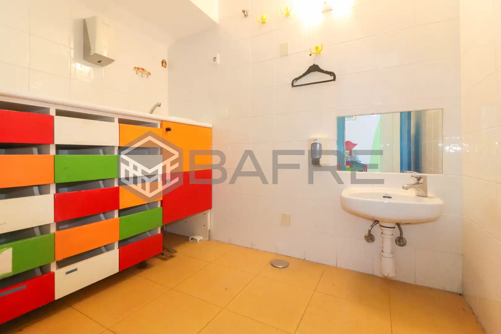 Local comercial en venda a Plaza las Escuelas, imagen 27