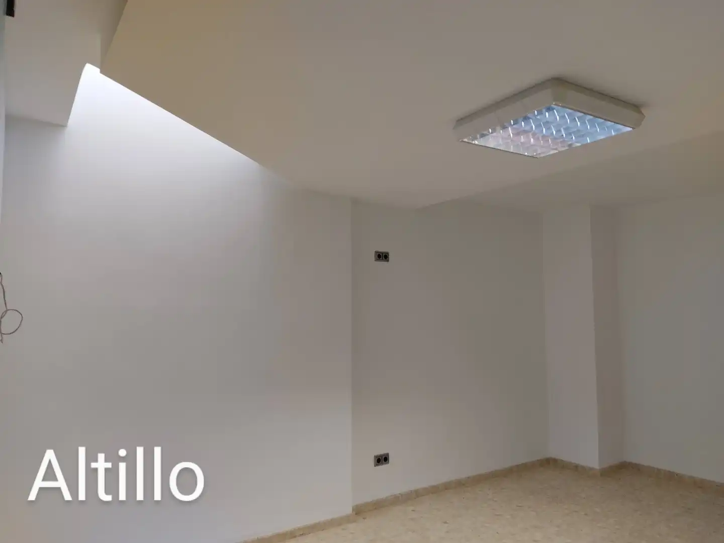 Flat for sale in Vila-real  with Air Conditioner and TV