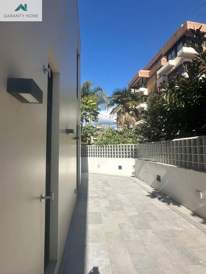 Flat with terrace to rent in Este, imagen 4