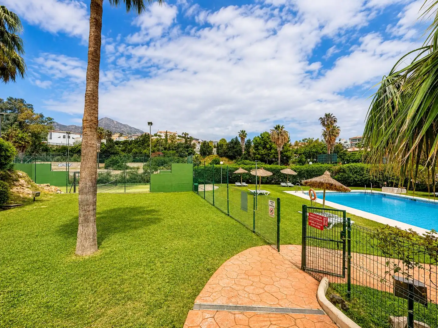 Jardí de Apartament en venda en Benalmádena amb Jardí privat i Piscina comunitària