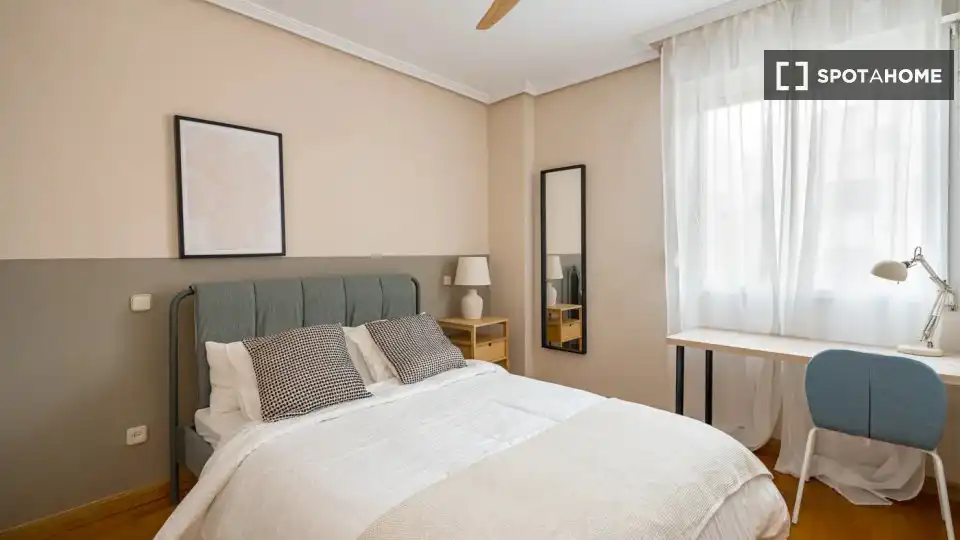Room in Madrid, Madrid