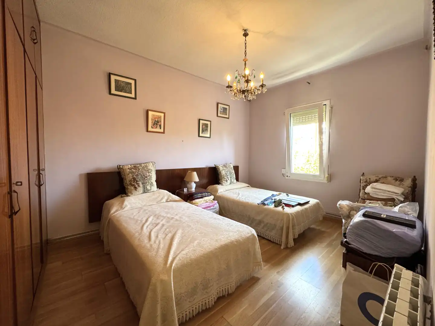 Bedroom of Flat for sale in Barcelona  with Air Conditioner, Heating and Parquet flooring