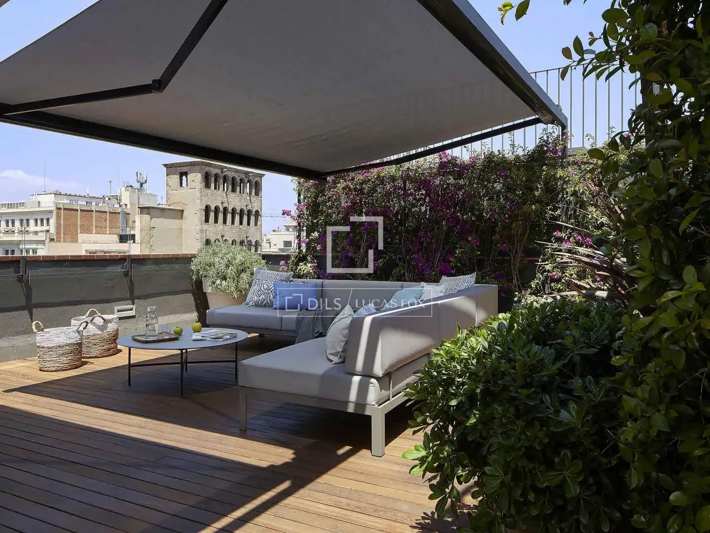 Terrasse von Dachboden zum Verkauf in Barcelona mit Klimaanlage, Heizung und Parkett