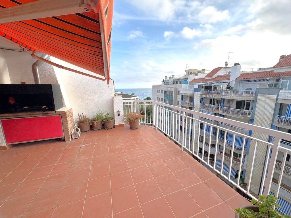 Terrace of Attic for sale in Pineda de Mar