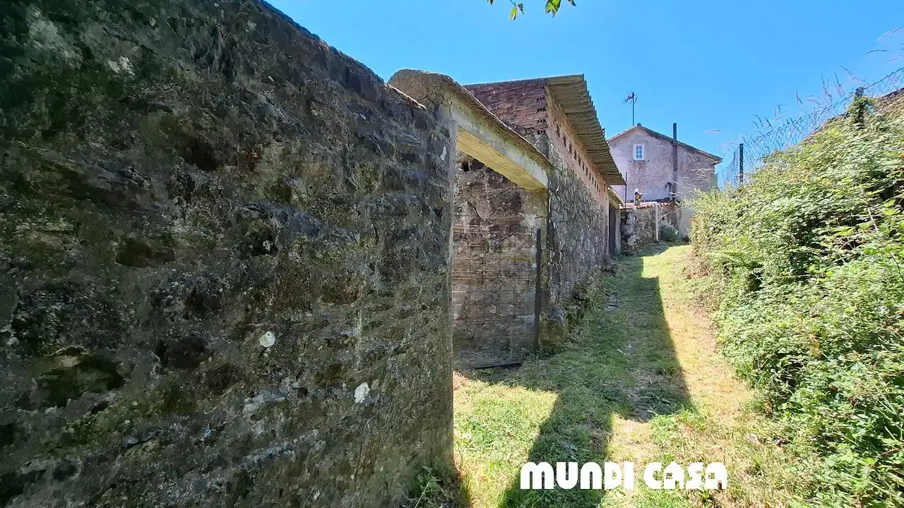 Exterior view of Houses for sale in Boiro