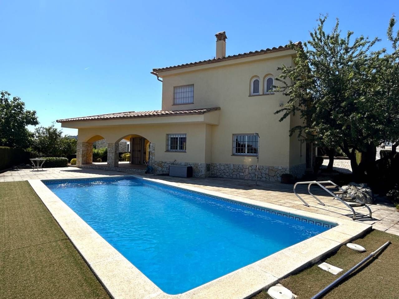 Swimming pool of House or chalet for sale in Castell-Platja d'Aro  with Air Conditioner, Heating and Private garden