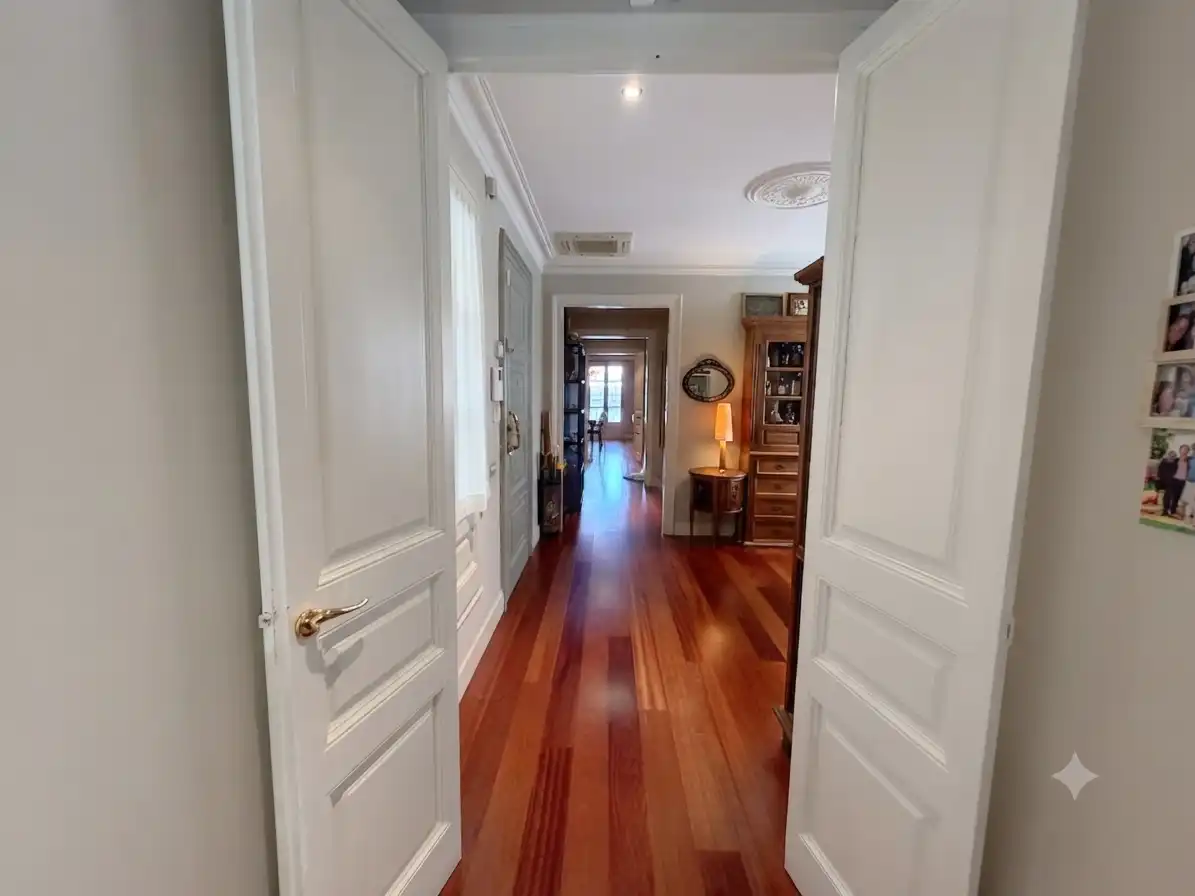 Flat for sale in de Roger de Llúria, Dreta de l'Eixample