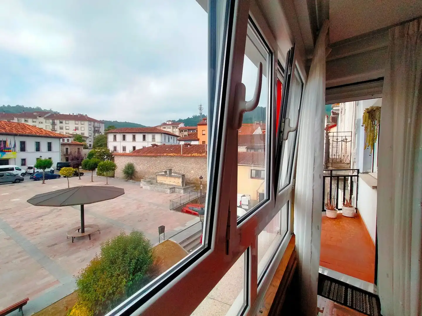 Vista exterior de Pis en venda en Pravia amb Calefacció i Terrassa