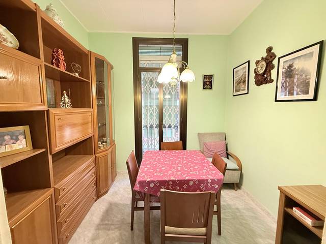 Piso en Alquiler en Carrer de l'Alba en Vila de Gràcia