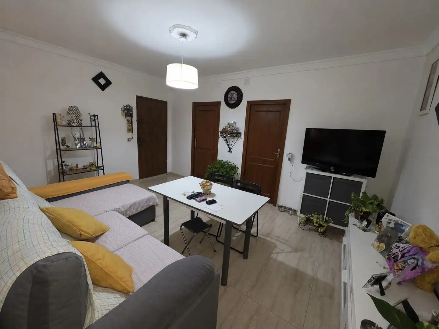 Sala de estar de Piso en venta en Lora del Río con Terraza y Trastero