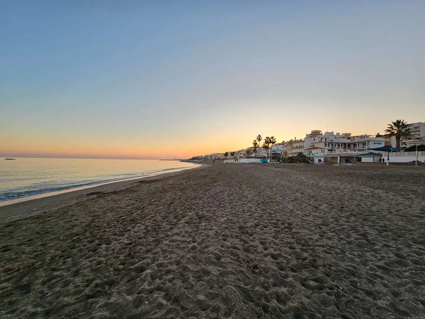 Ático con ascensor en venta en La Carihuela - Los Nidos, imagen 45