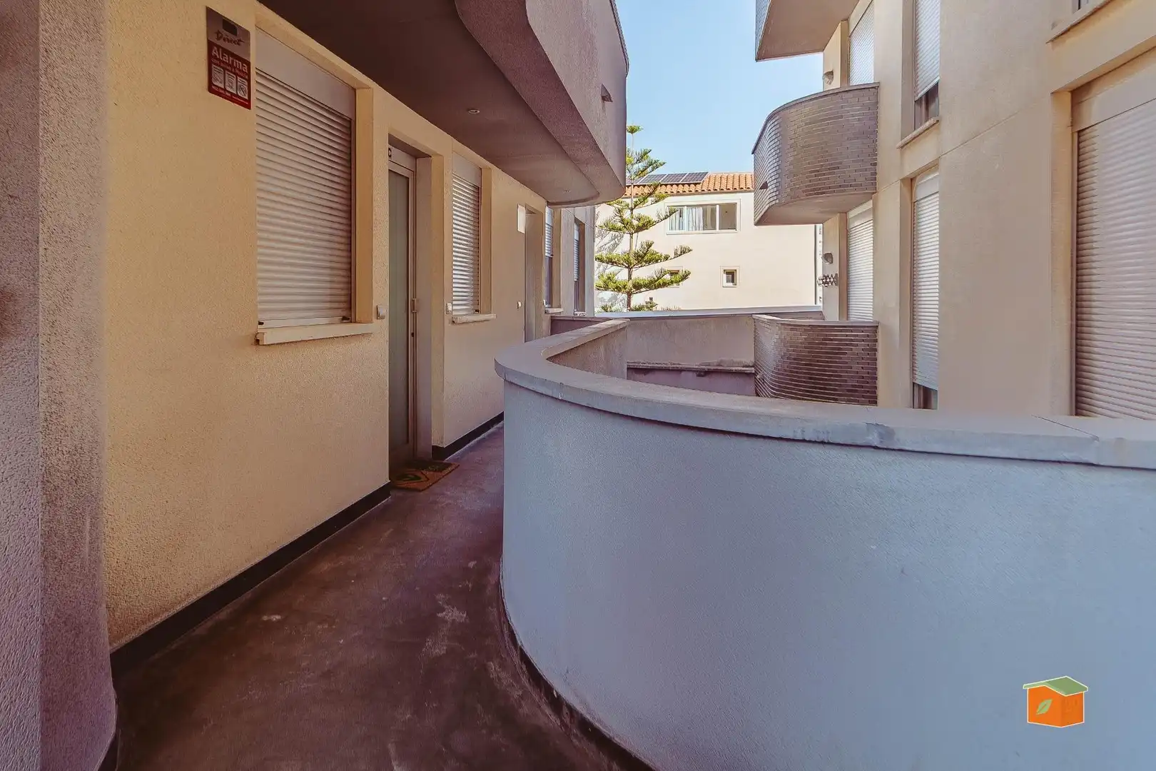 Terraza de Piso en venta en La Sénia con Trastero, Amueblado y Alarma