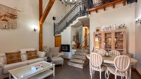 Foto 2 de Casa adosada en venda a Barrio Perelada, Alfoz de Lloredo, Cantabria