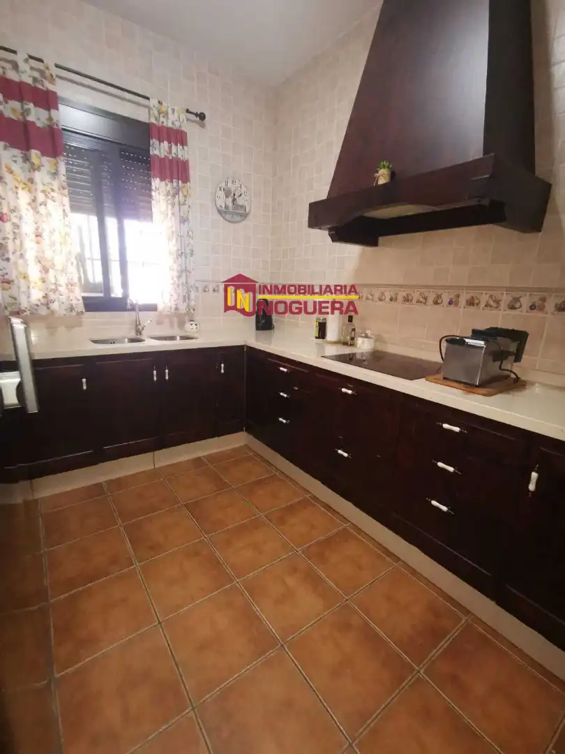 Cocina de Casa o chalet en venta en La Luisiana con Aire acondicionado, Terraza y Amueblado