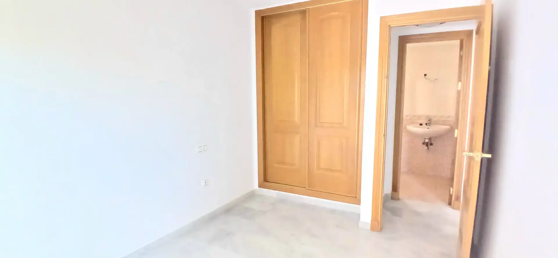 Bedroom of Attic for sale in Almería  with Air Conditioner, Terrace and Storage room
