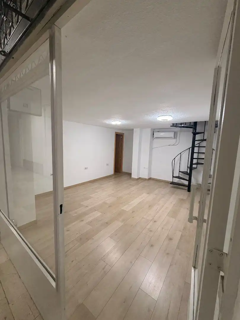 Commercial properties for rent in Granada, Granada