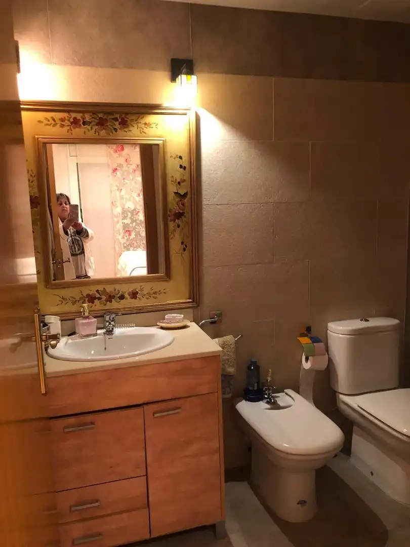 Baño de Casa adosada en venta en Sant Jaume dels Domenys con Calefacción, Terraza y Trastero