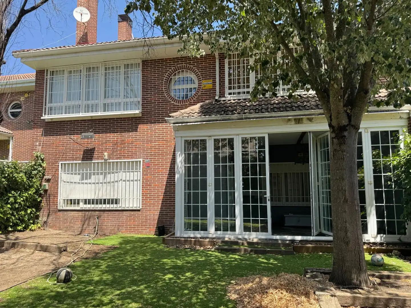 Exterior view of Detached homes for sale in Galapagar  with Air Conditioner, Heating and Private garden