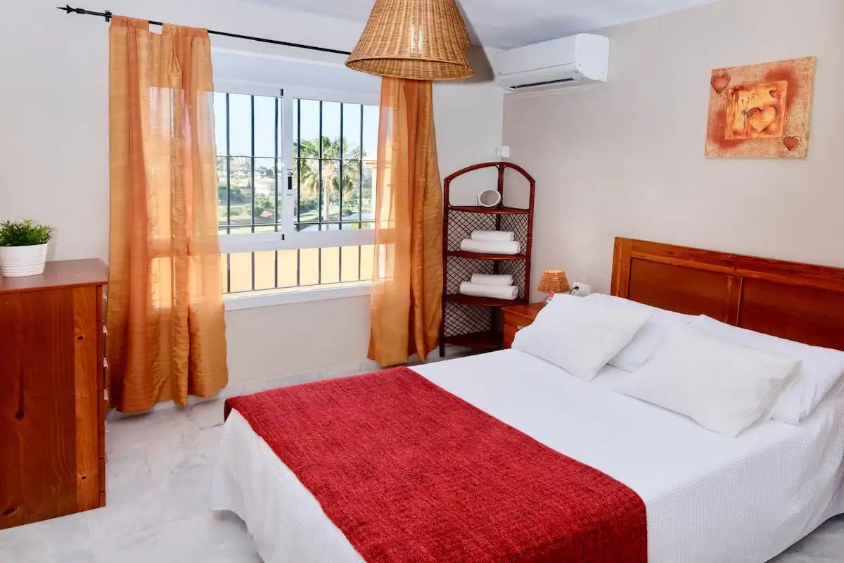 Apartment with pool for sale in Calle Cristal, imagen 9