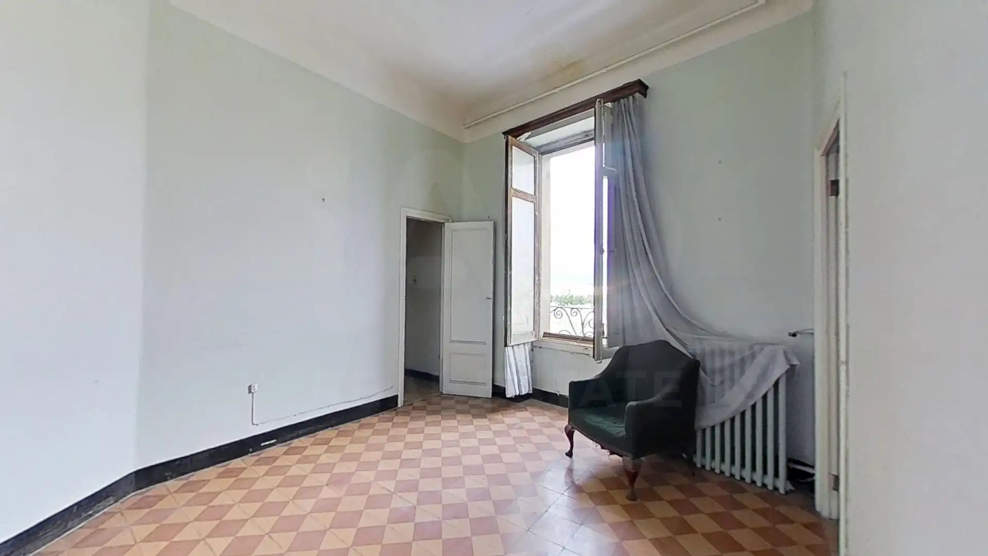 Flat for sale in Centre