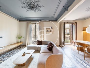 Flat with balcony for sale in Carrer de Mallorca