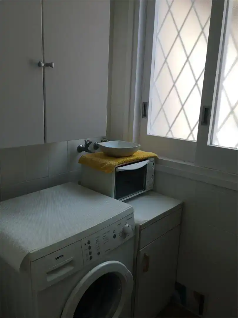 Cocina de Ático para compartir en Barcelona con Aire acondicionado, Amueblado y Horno