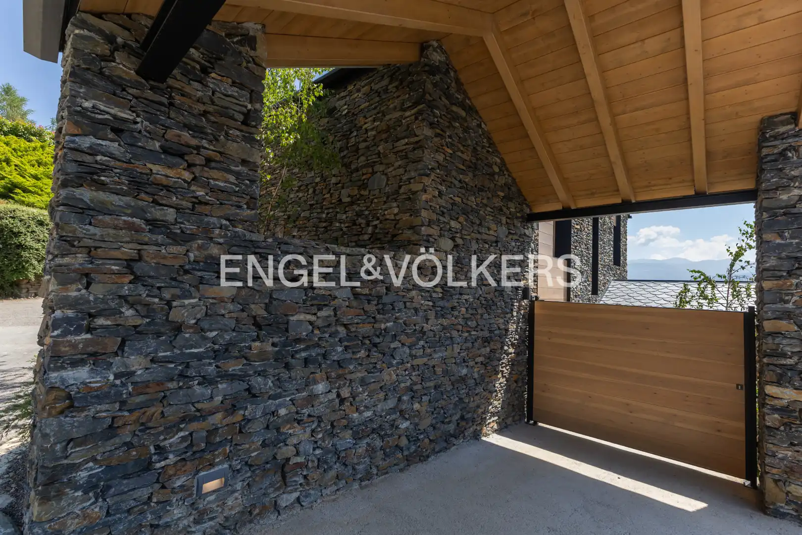 Casa aparellada amb jardí en venda a Bolvir, imagen 25