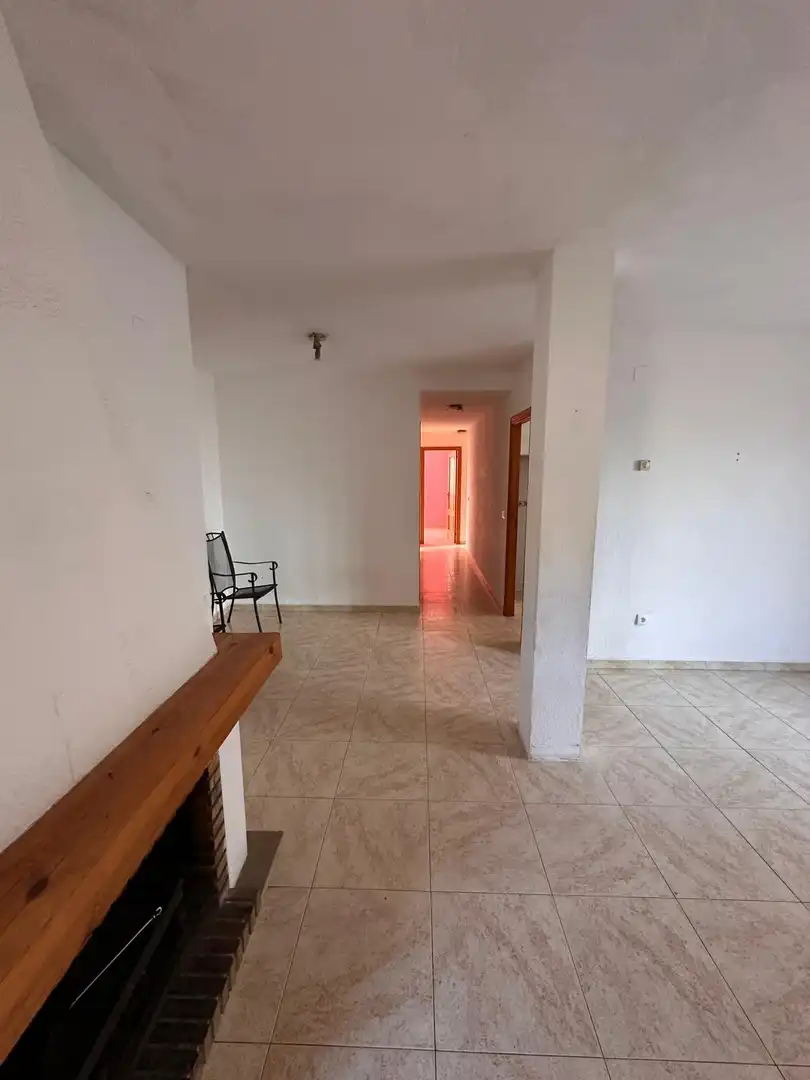 Casa adosada en venda en La Nucia amb Jardí privat, Terrassa i Traster