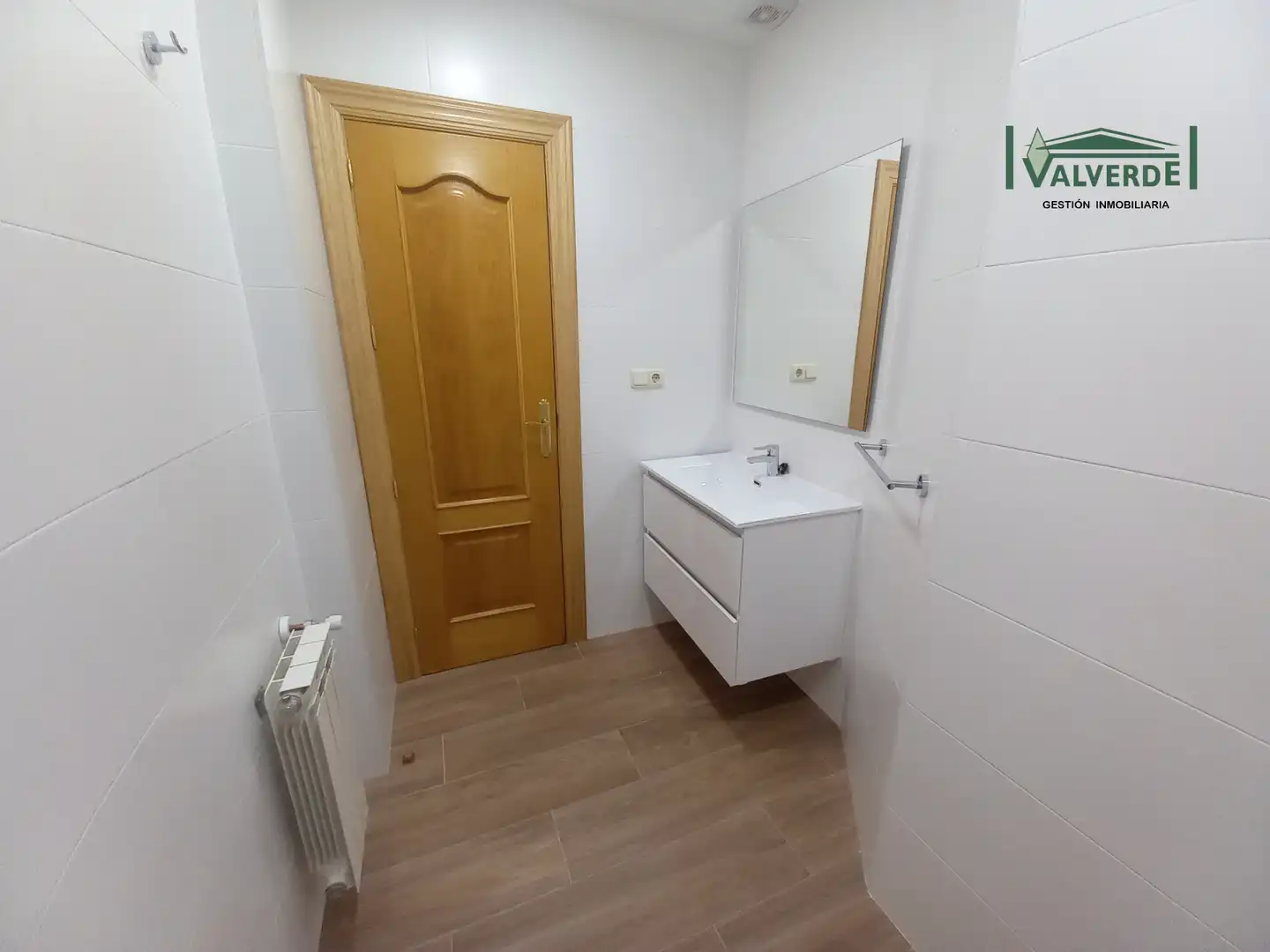 Apartments for rent in Calle San Jerónimo, Centro - Sagrario