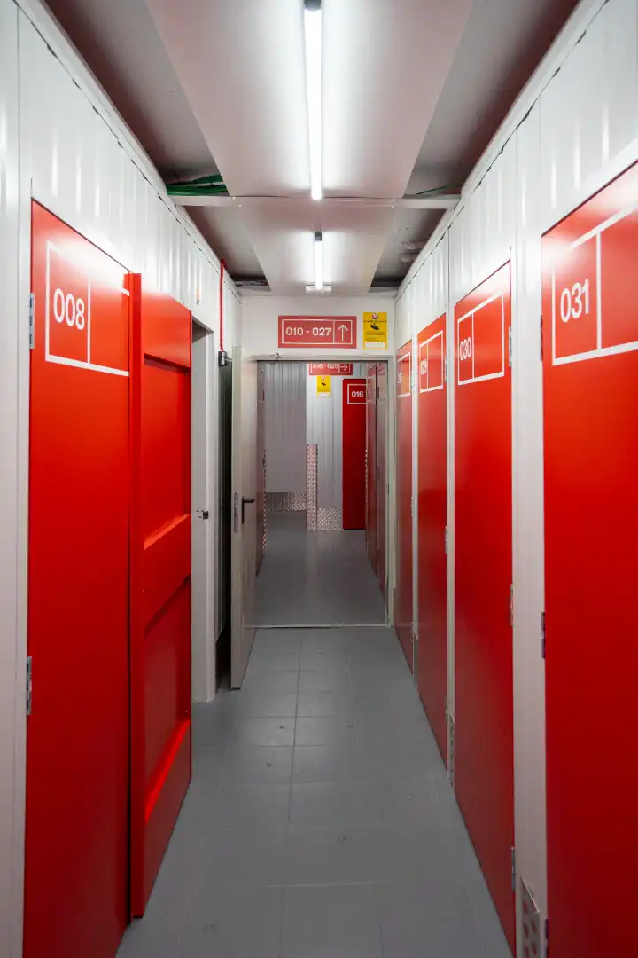 Storage room for rent in Barcelona  with Alarm