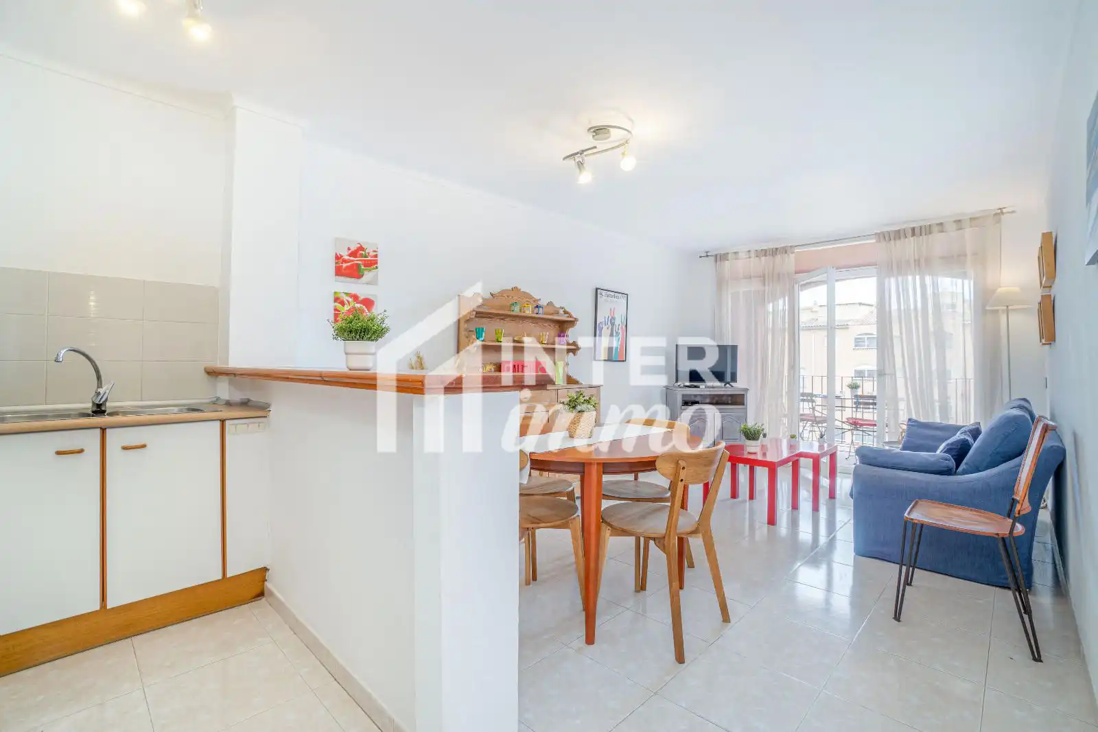 Mini appartamento con piscina in vendita a Calle de la Lluna 16