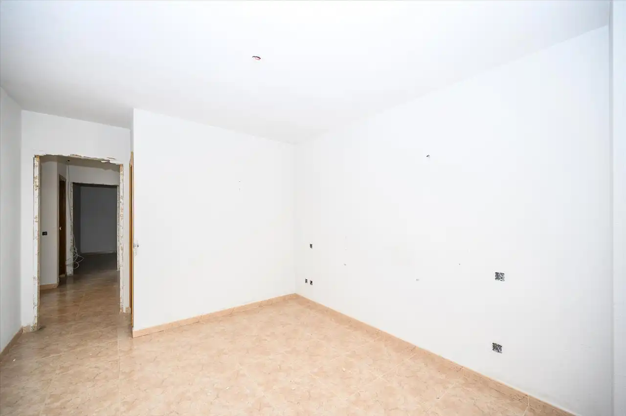 Casa adosada en venta en Almonacid de Toledo con Terraza y Trastero