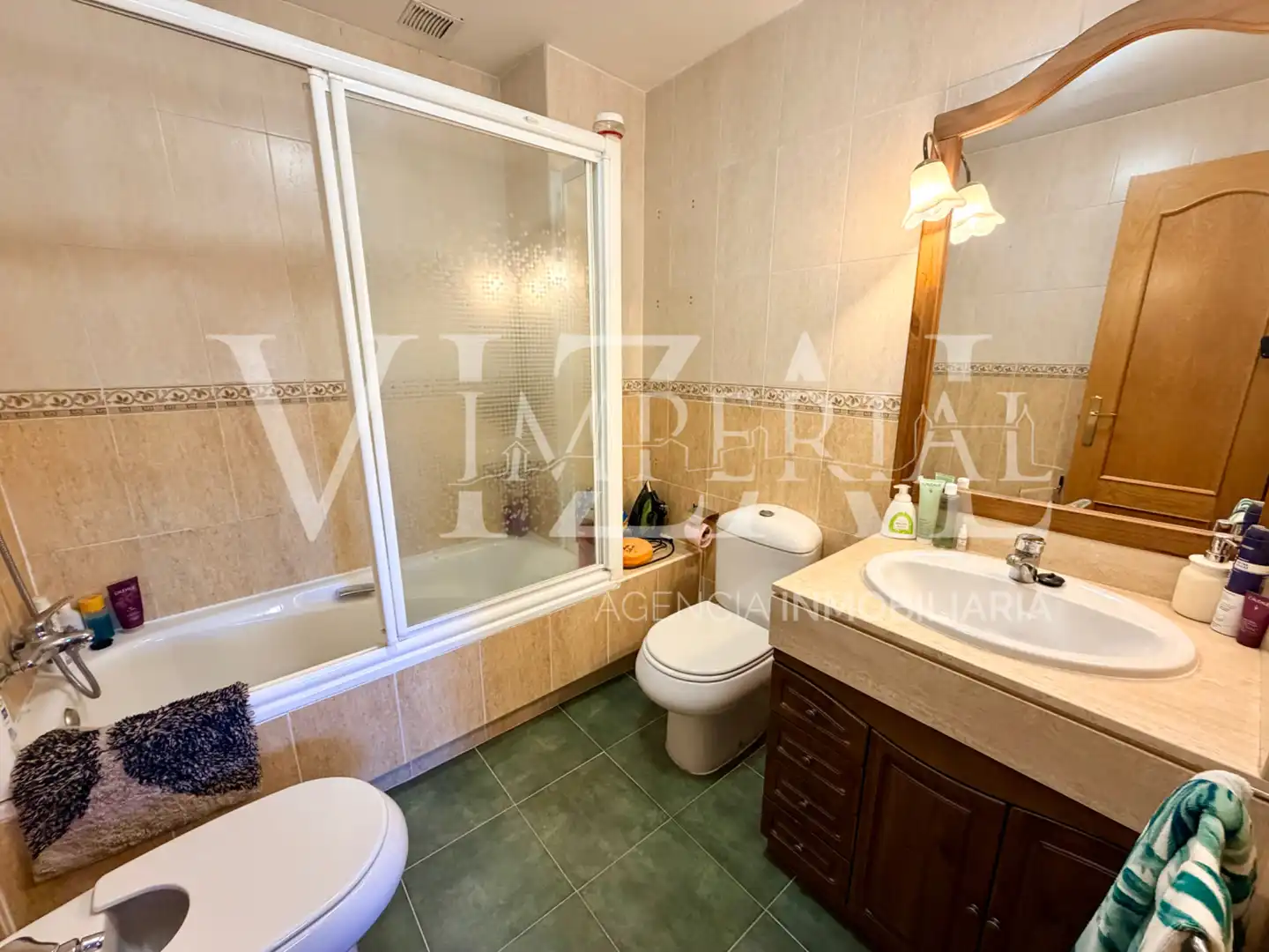 Baño de Casa adosada en venta en Argés con Aire acondicionado, Calefacción y Amueblado