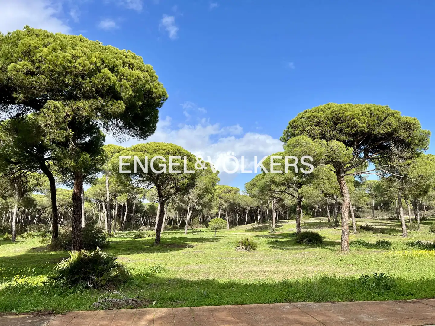 Houses for sale in El Portil  with Air Conditioner, Heating and Private garden