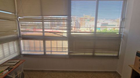 Foto 5 von Wohnung zur Miete in Nuestra Señora de Los Clarines, Parque Victoria Eugenia, Málaga Capital
