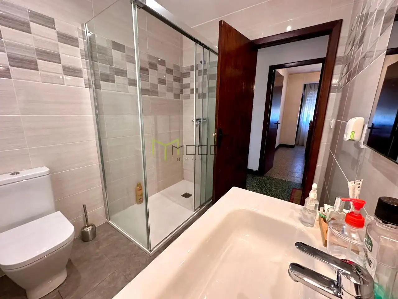 Baño de Casa o chalet en venta en Santiago de Compostela  con Jardín privado, Terraza y Trastero