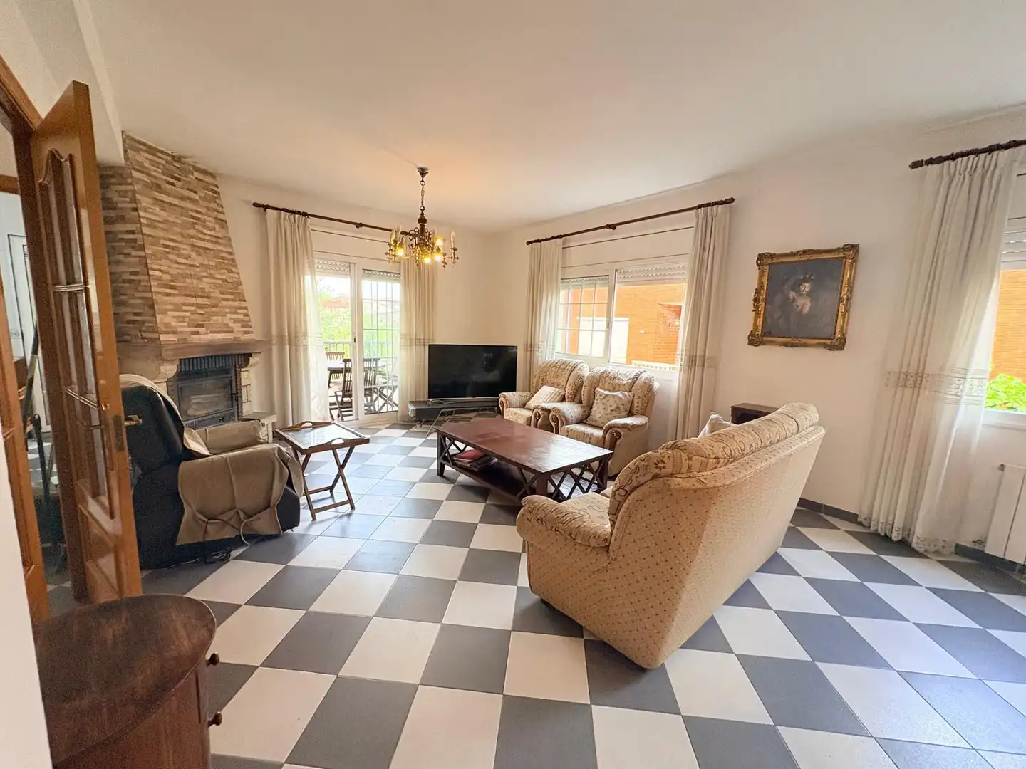 Casa con terraza en venta en Avinguda de Piera, imagen 7