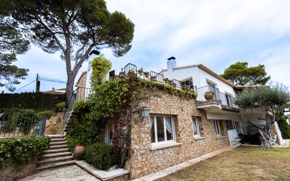 Vista exterior de Casa o xalet en venda en Palafrugell amb Jardí privat, Terrassa i Piscina