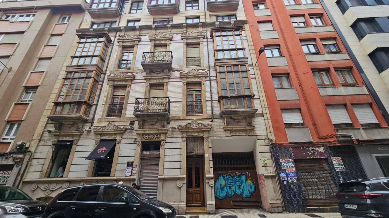 Vista exterior de Garatge en venda en Gijón 